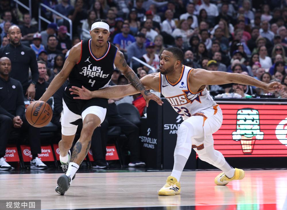 正值转会窗 正值转会窗